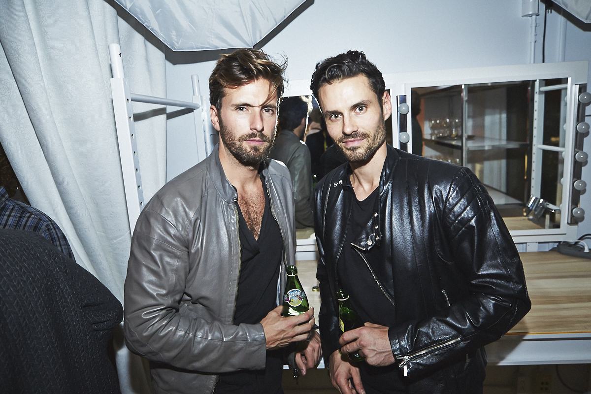 L'agence Tuxedo célèbre son déménagement avec une pendaison de crémaillère bien arrosée!