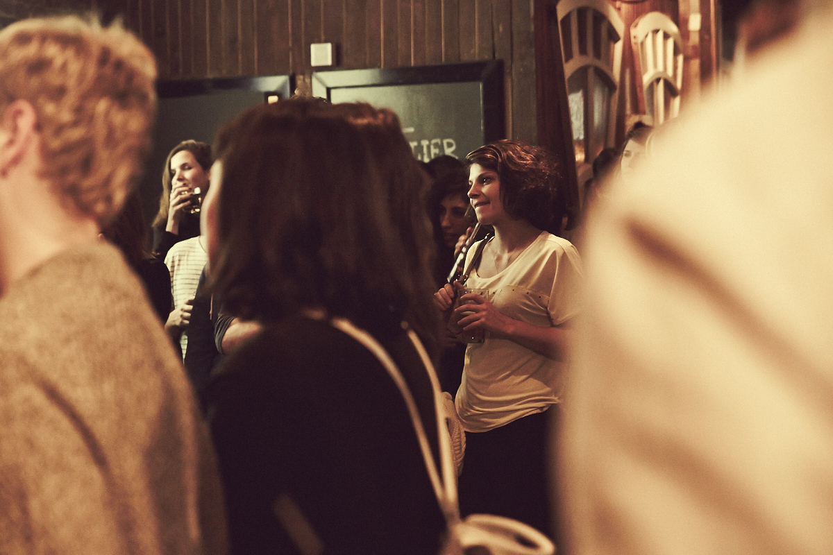 Venir en gang pour les 1 an du site de nouvelles et images érotiques jesuisvenu.com