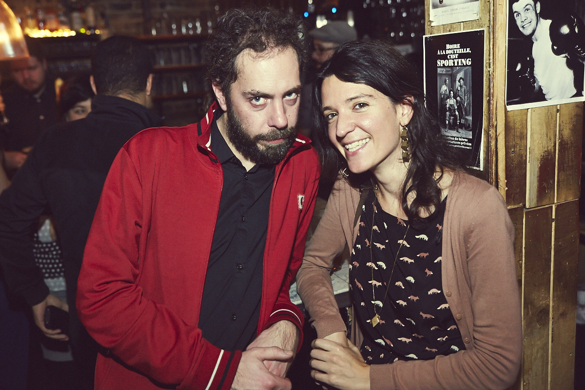 Venir en gang pour les 1 an du site de nouvelles et images érotiques jesuisvenu.com