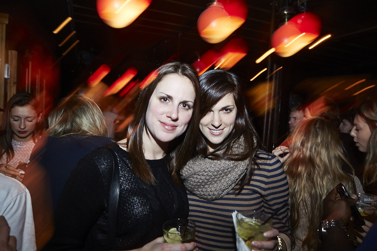Folle soirée dans St-Henri pour les deux ans du bar de Courcelle