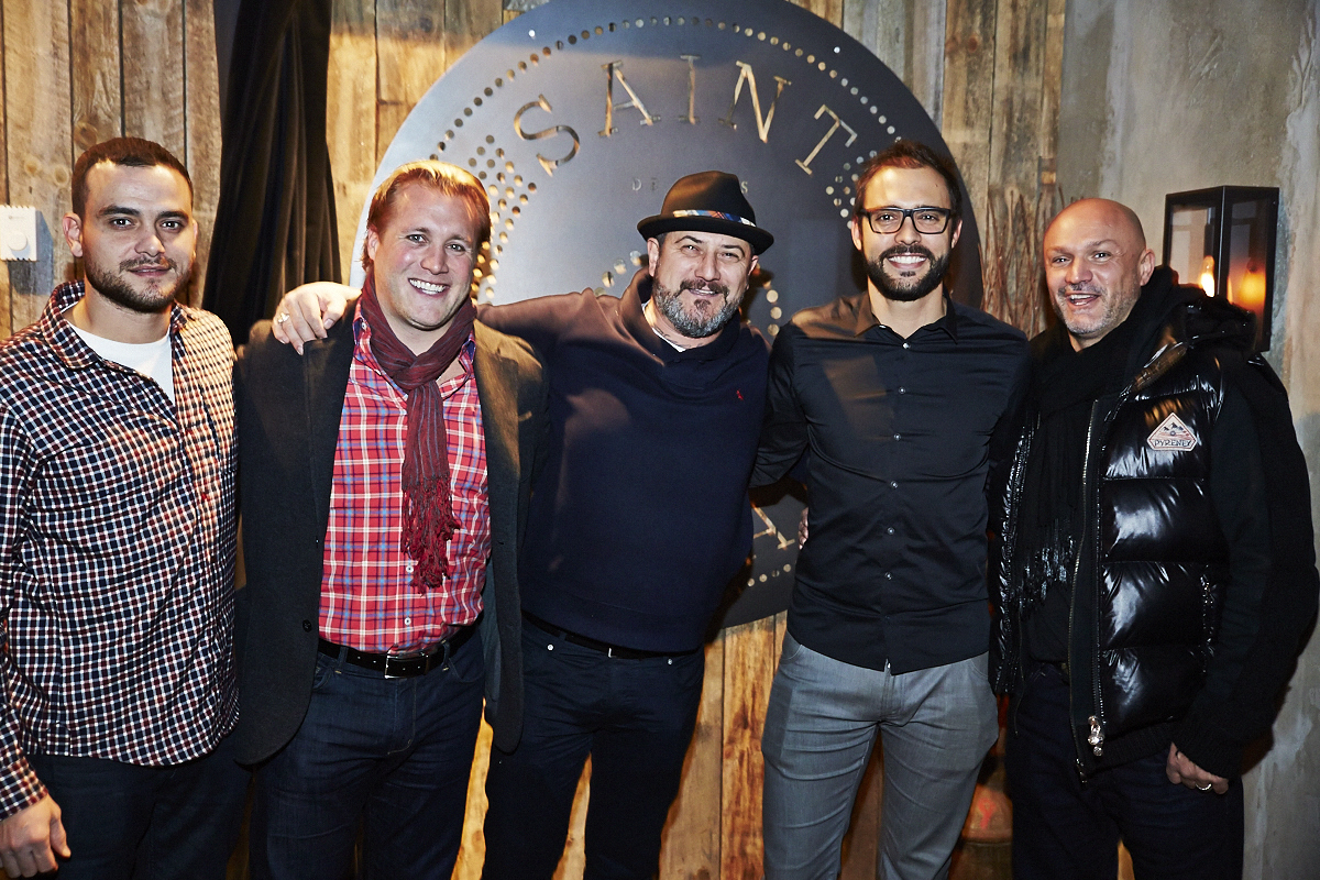 Champagne, huîtres et dancefloor de feu pour les 2 ans du Saint-Édouard