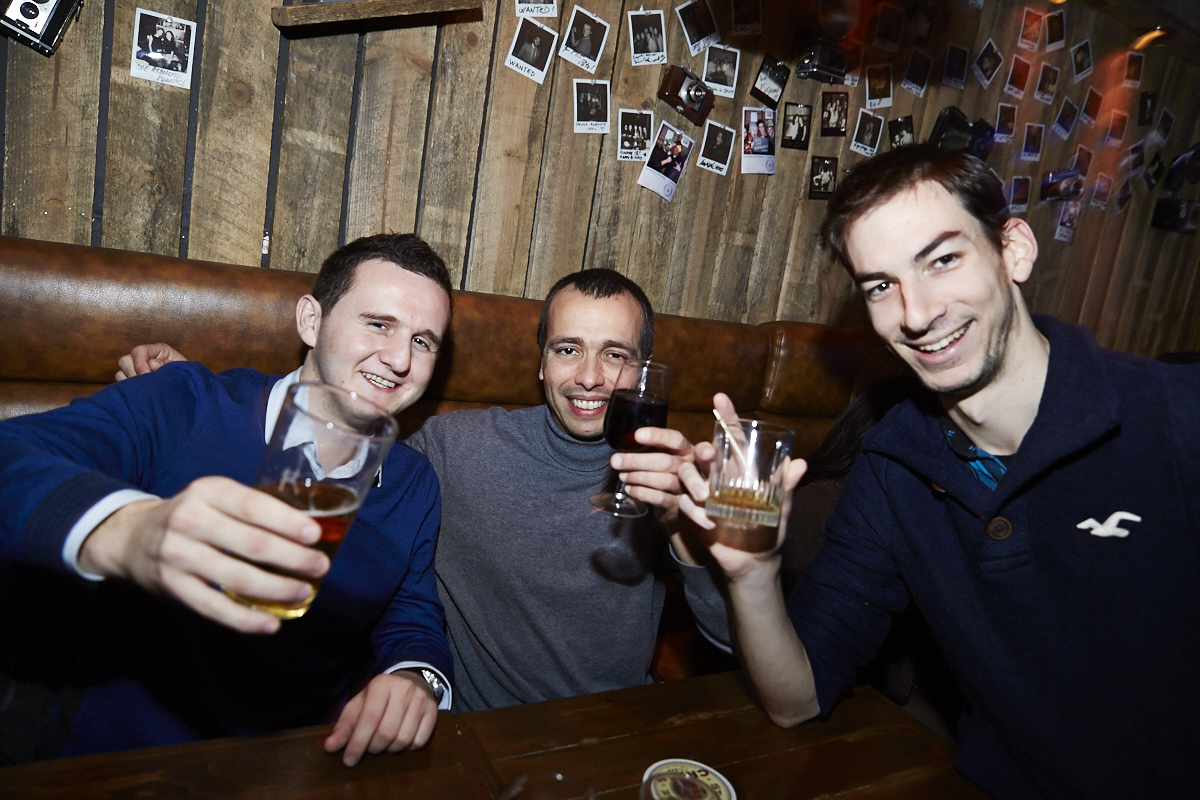 Champagne, huîtres et dancefloor de feu pour les 2 ans du Saint-Édouard