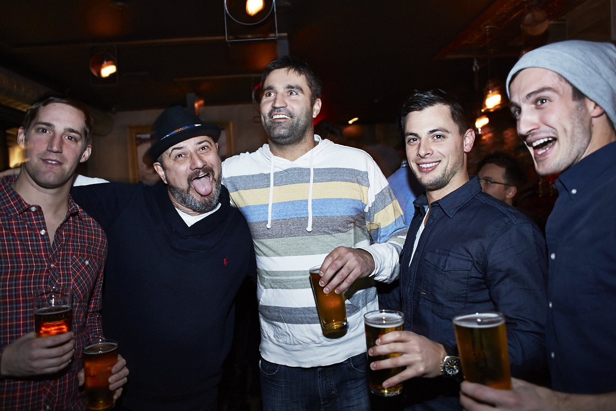 Champagne, huîtres et dancefloor de feu pour les 2 ans du Saint-Édouard