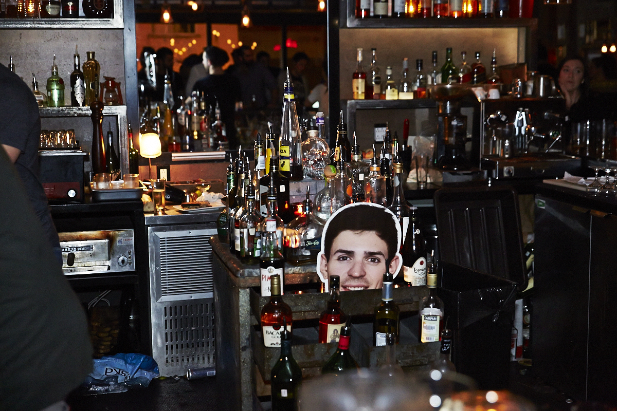 Champagne, huîtres et dancefloor de feu pour les 2 ans du Saint-Édouard