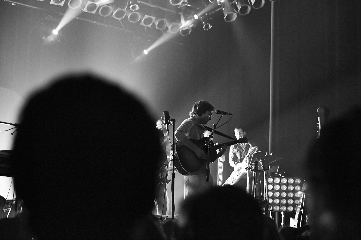 La rentrée montréalaise des Barr Brothers: une soirée mémorable dans un Métropolis sold out