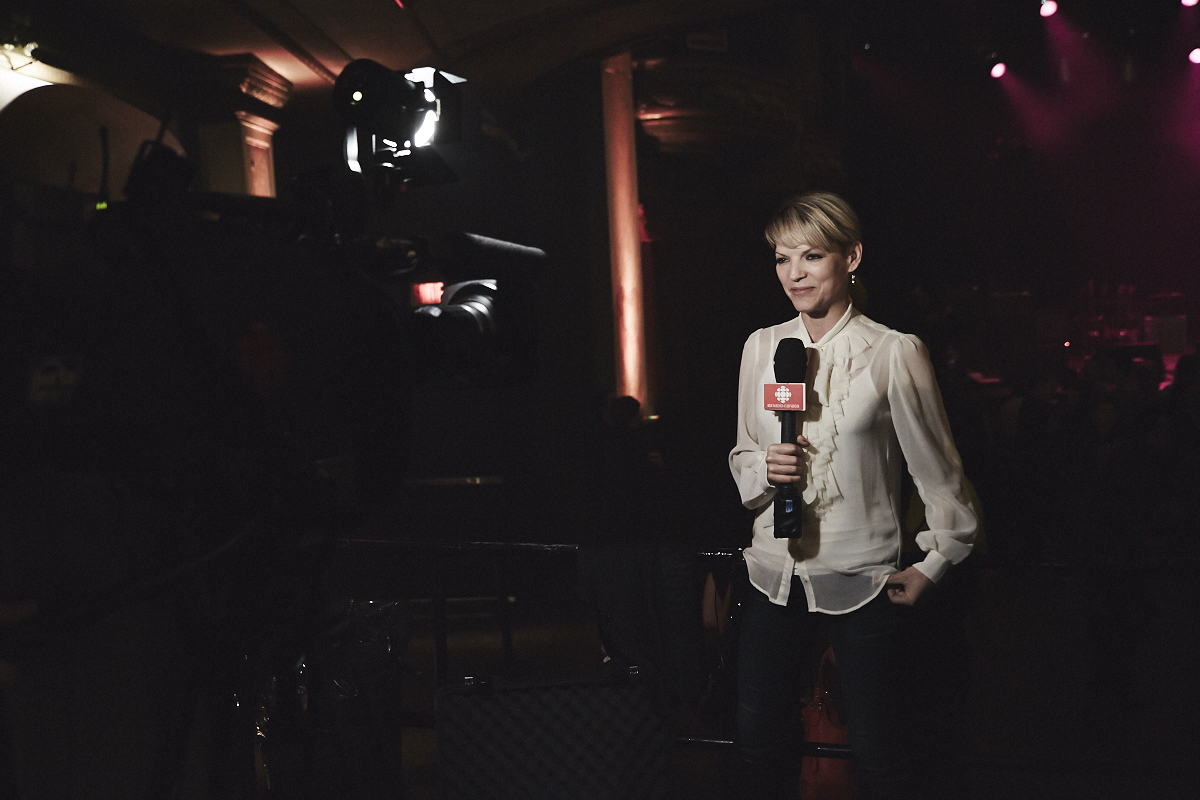 Lisa Leblanc rock the shit au lancement de son nouvel album anglo Highways, Heartaches and Time Well Wasted