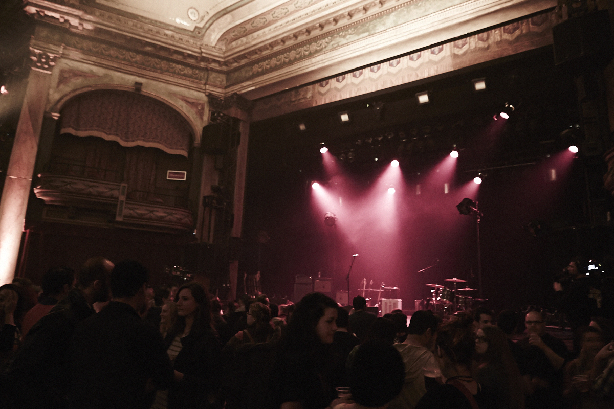 Lisa Leblanc rock the shit au lancement de son nouvel album anglo Highways, Heartaches and Time Well Wasted