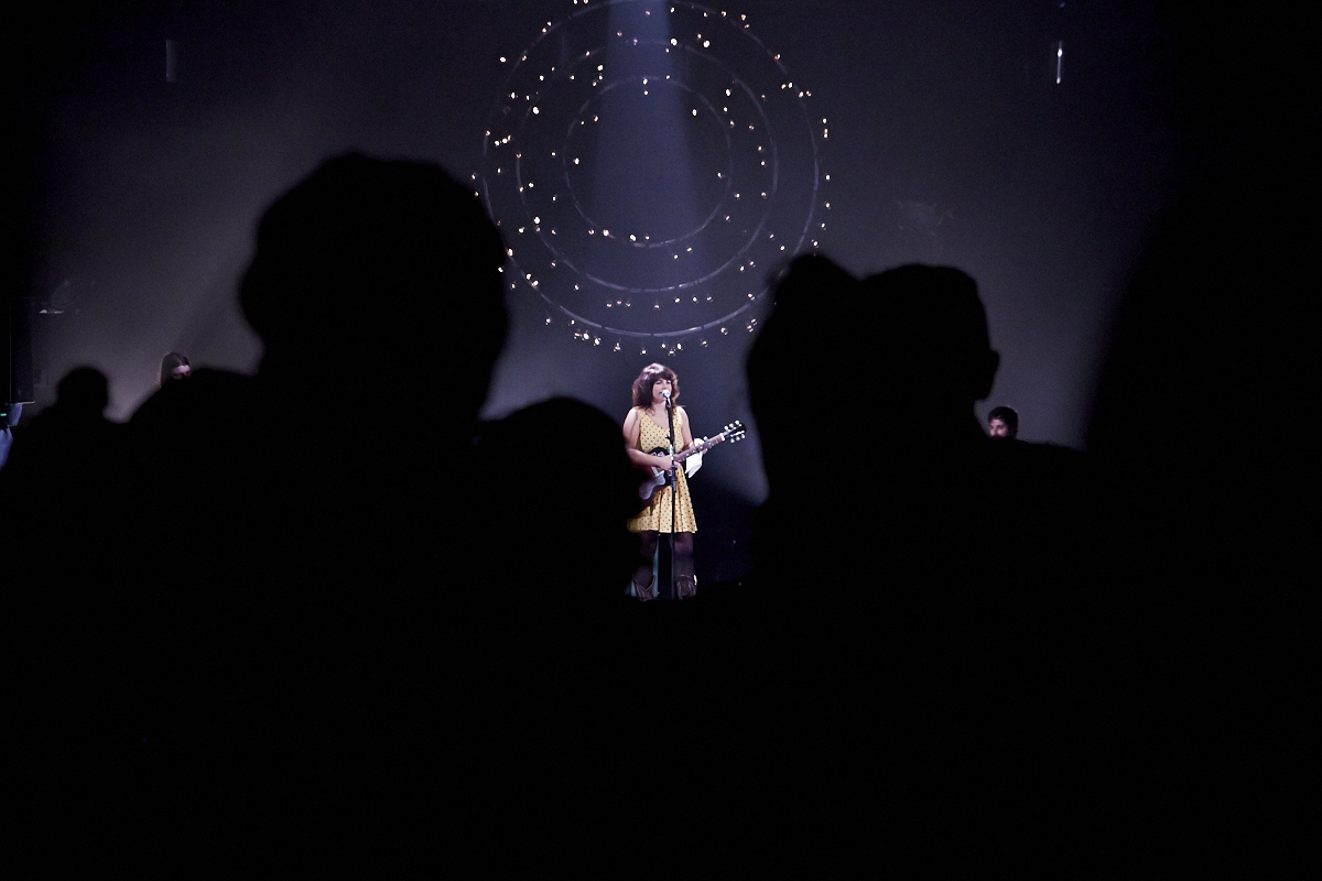 Lisa Leblanc rock the shit au lancement de son nouvel album anglo Highways, Heartaches and Time Well Wasted