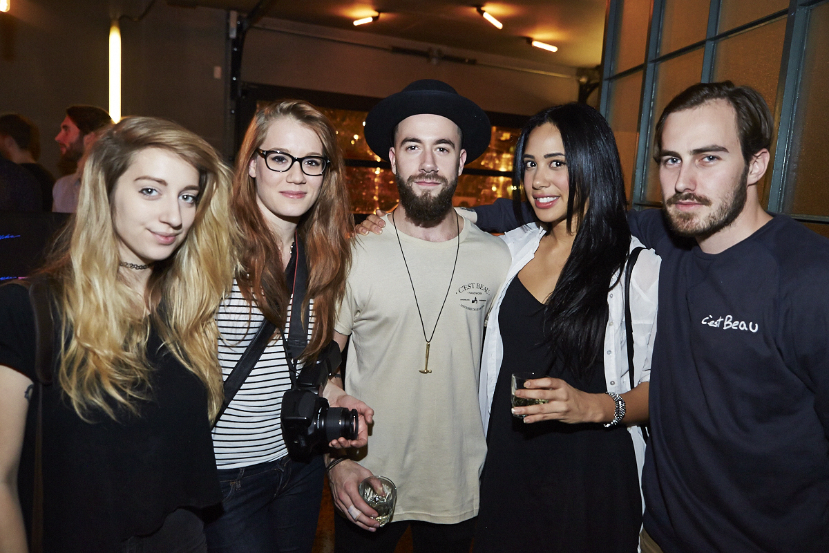 JimLeBarbier fait des ravages au Mme.Lee pour le lancement de Movember