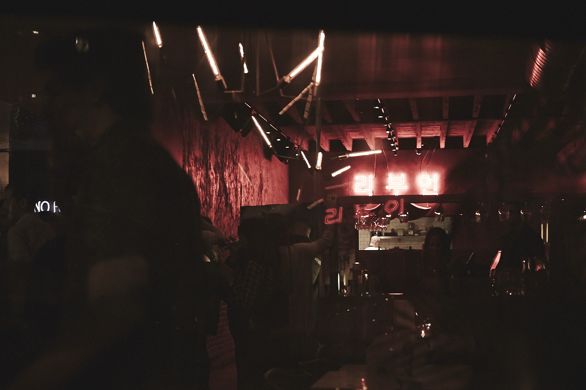 JimLeBarbier fait des ravages au Mme.Lee pour le lancement de Movember