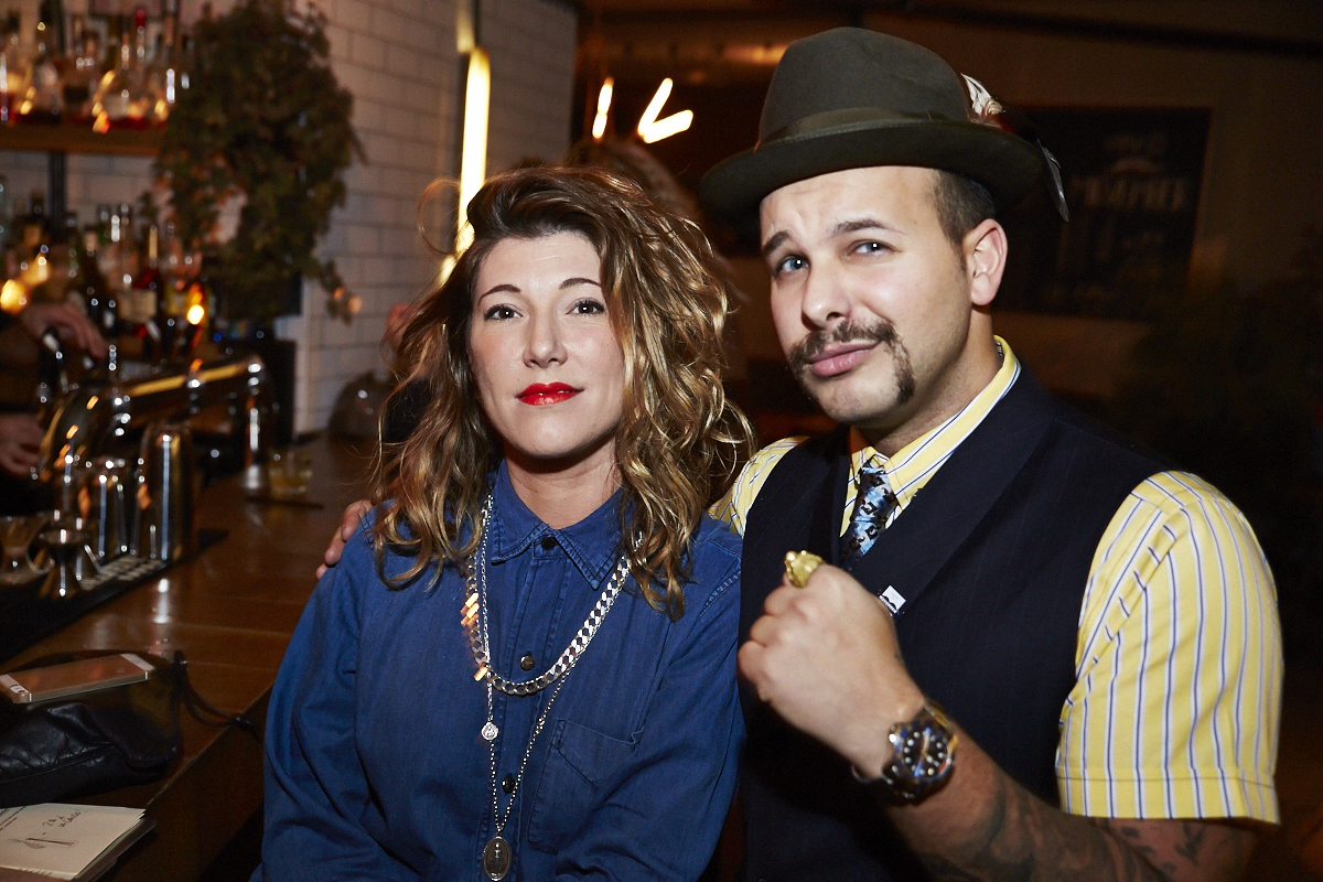 JimLeBarbier fait des ravages au Mme.Lee pour le lancement de Movember