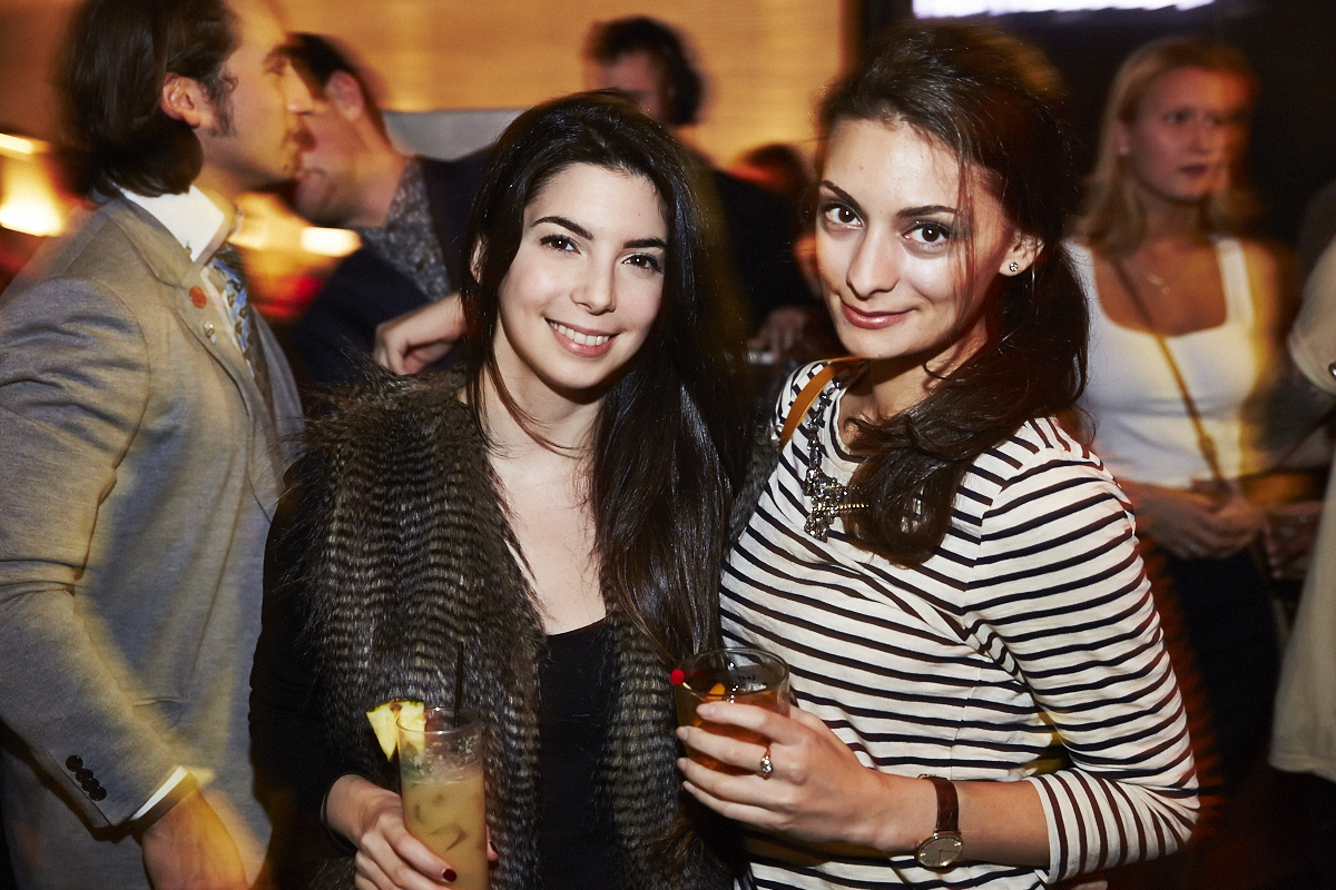 JimLeBarbier fait des ravages au Mme.Lee pour le lancement de Movember