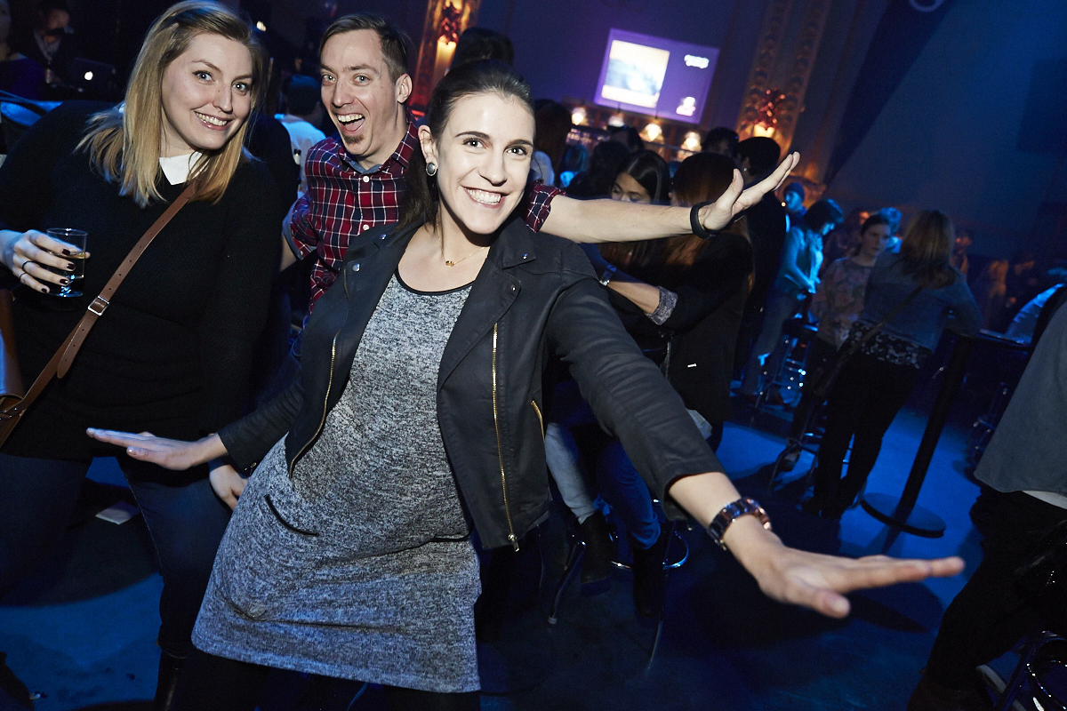 Moustaches, surfboards et destination paradisiaque pour la nouvelle saison de OuiSurf!