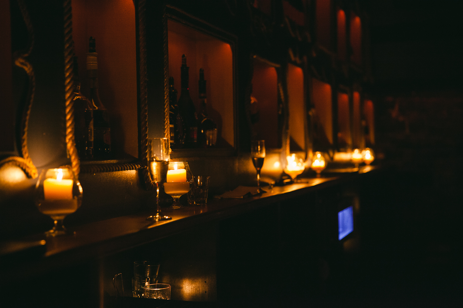 Le Peopl coule au rythme de la vodka pour sa soirée Di Salvio Reunion