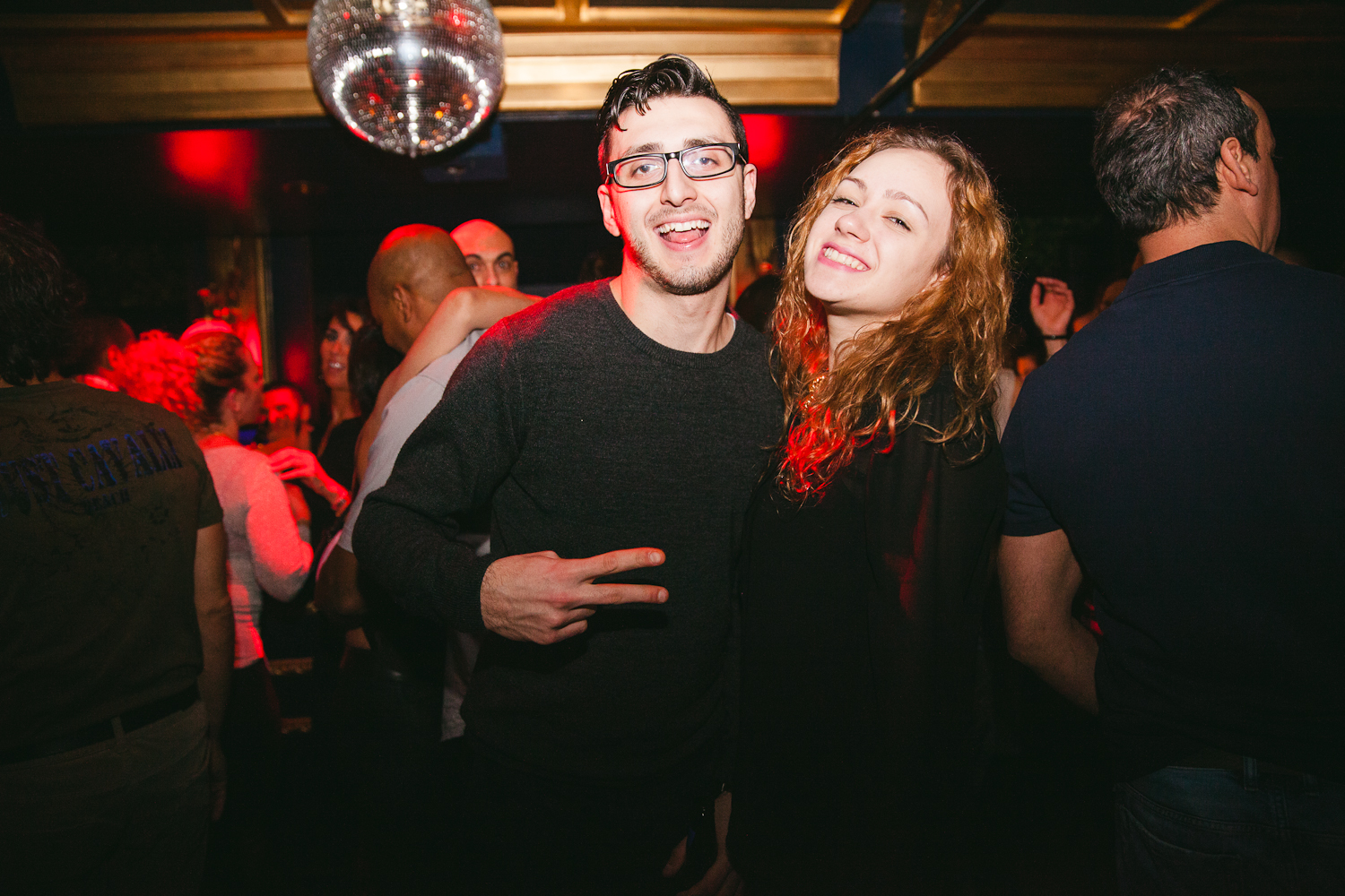 Le Peopl coule au rythme de la vodka pour sa soirée Di Salvio Reunion