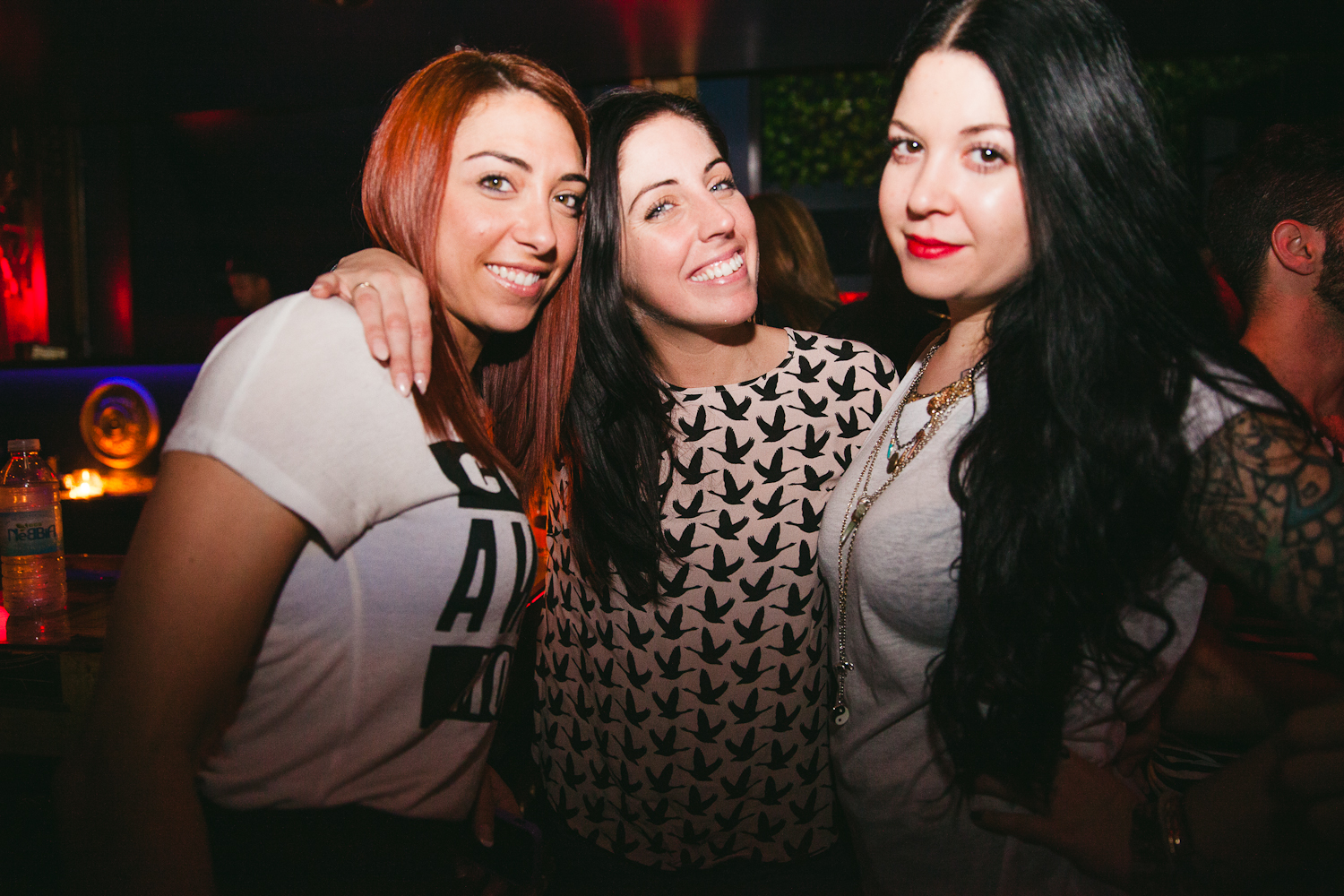 Le Peopl coule au rythme de la vodka pour sa soirée Di Salvio Reunion