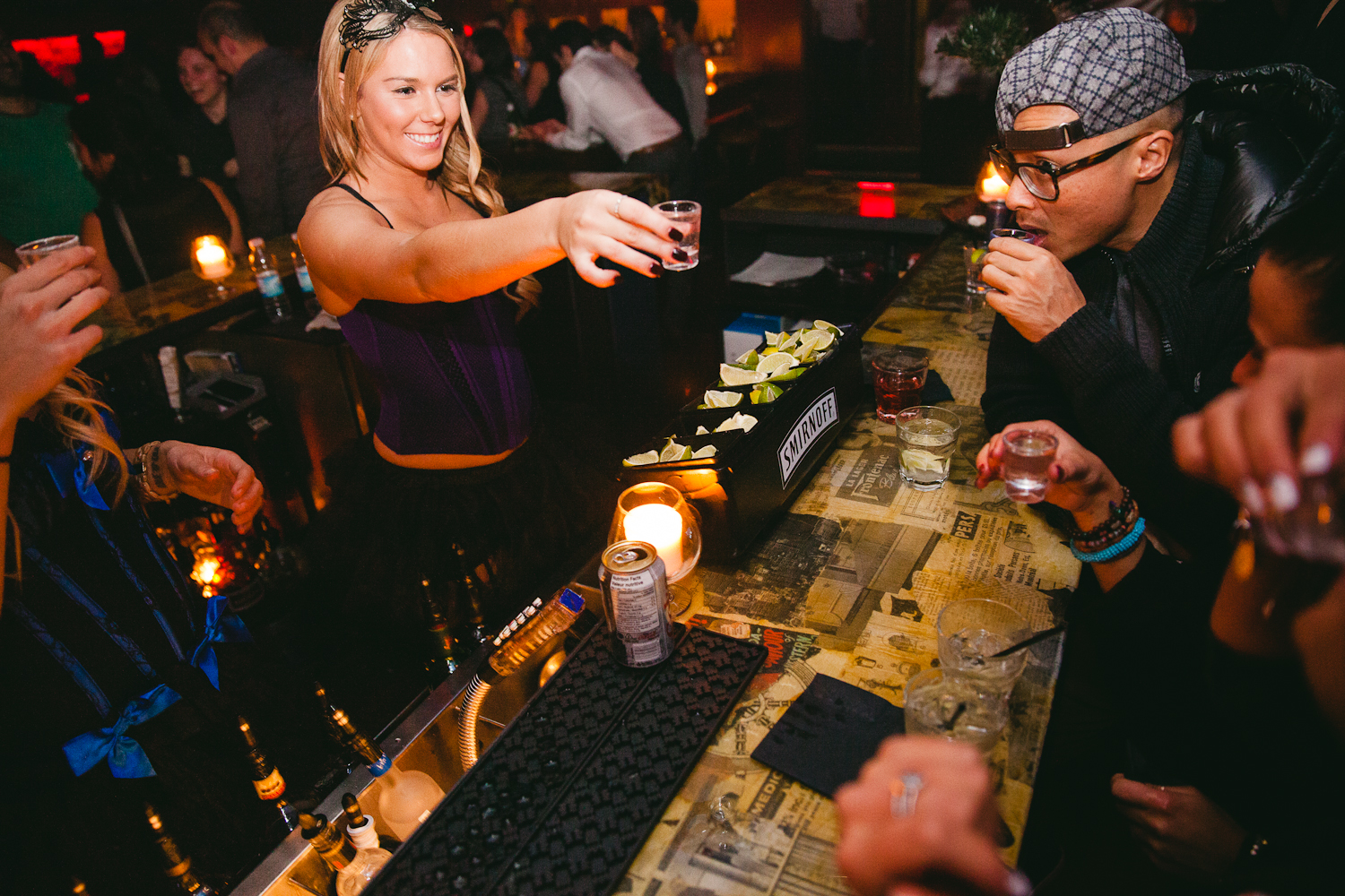 Le club Peopl fête ses deux ans à grands coups de shooters pis de bonne musique