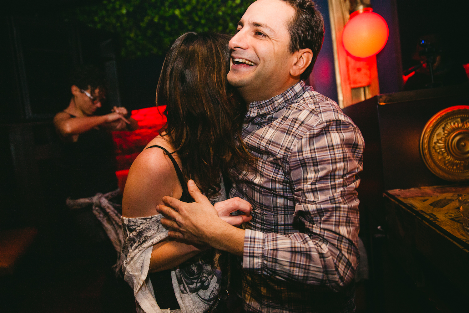 Le club Peopl fête ses deux ans à grands coups de shooters pis de bonne musique