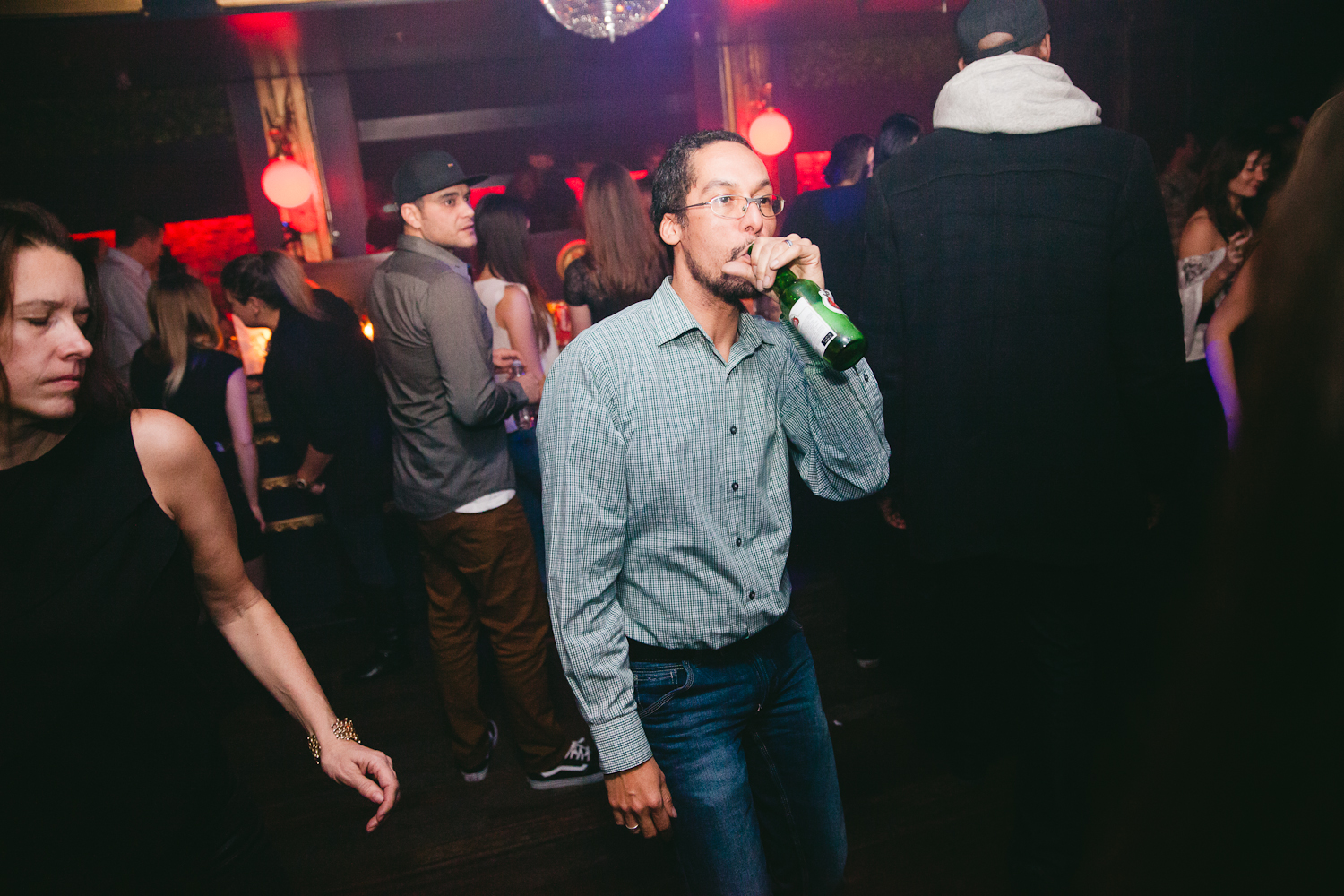 Le club Peopl fête ses deux ans à grands coups de shooters pis de bonne musique