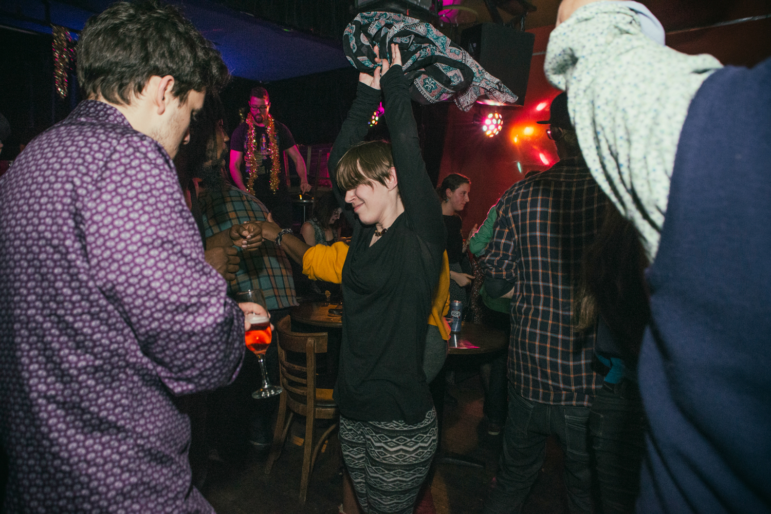 Folle ambiance et dancefloor en feu pour le party de Noël Dare to Care!