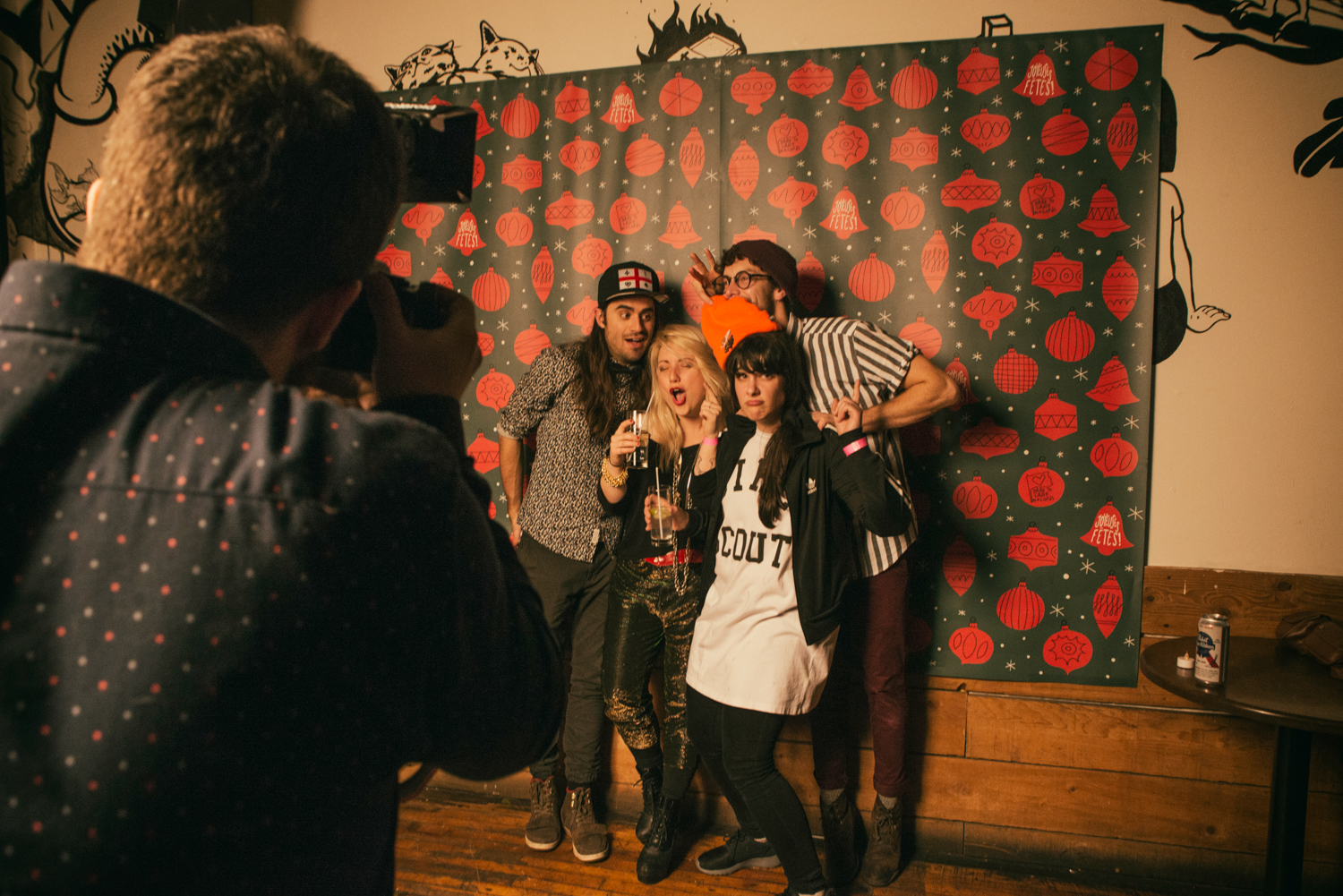 Folle ambiance et dancefloor en feu pour le party de Noël Dare to Care!