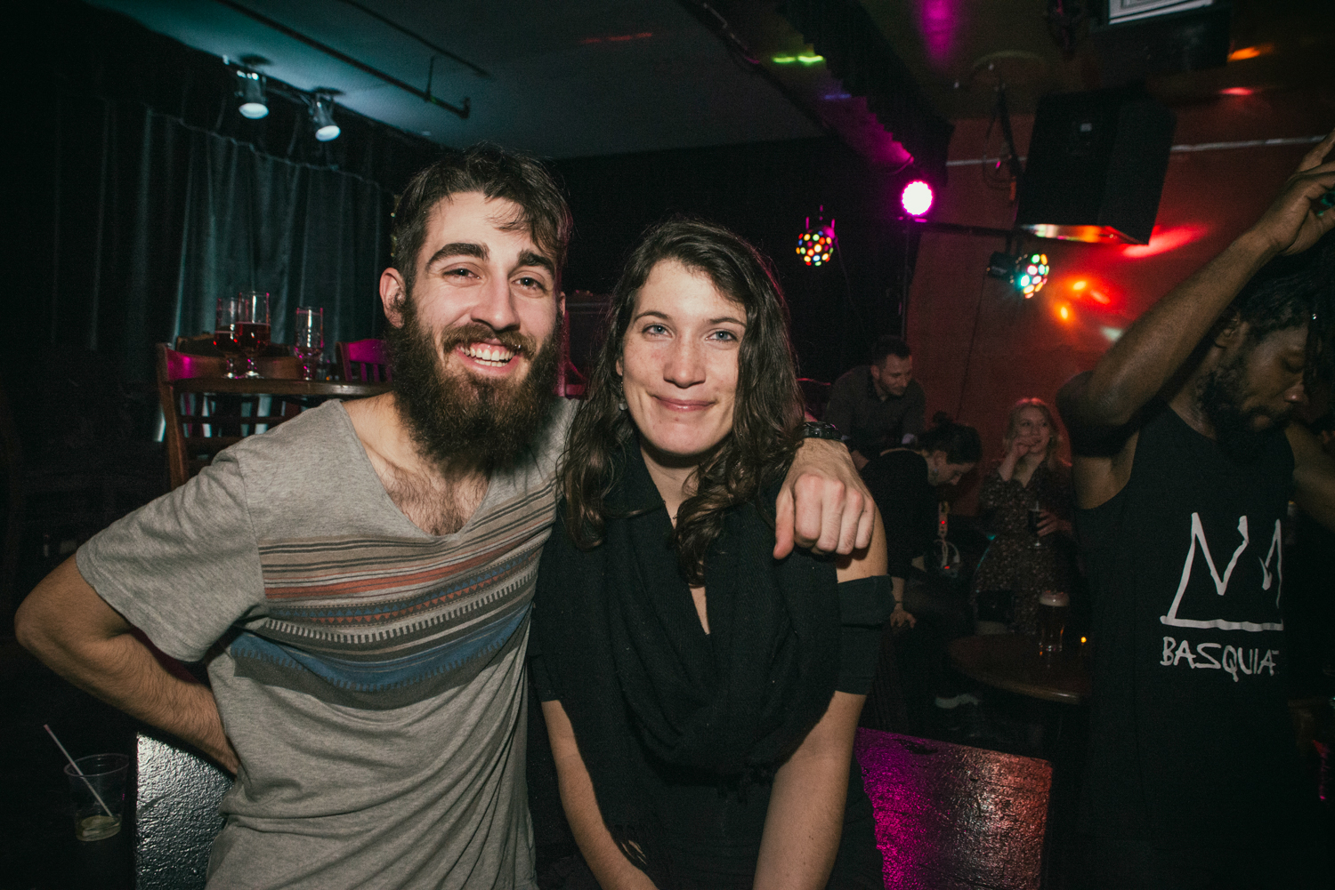 Folle ambiance et dancefloor en feu pour le party de Noël Dare to Care!