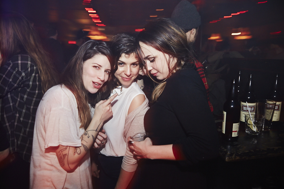 Fou party de Noël pour Roméo & Fils au Salon officiel