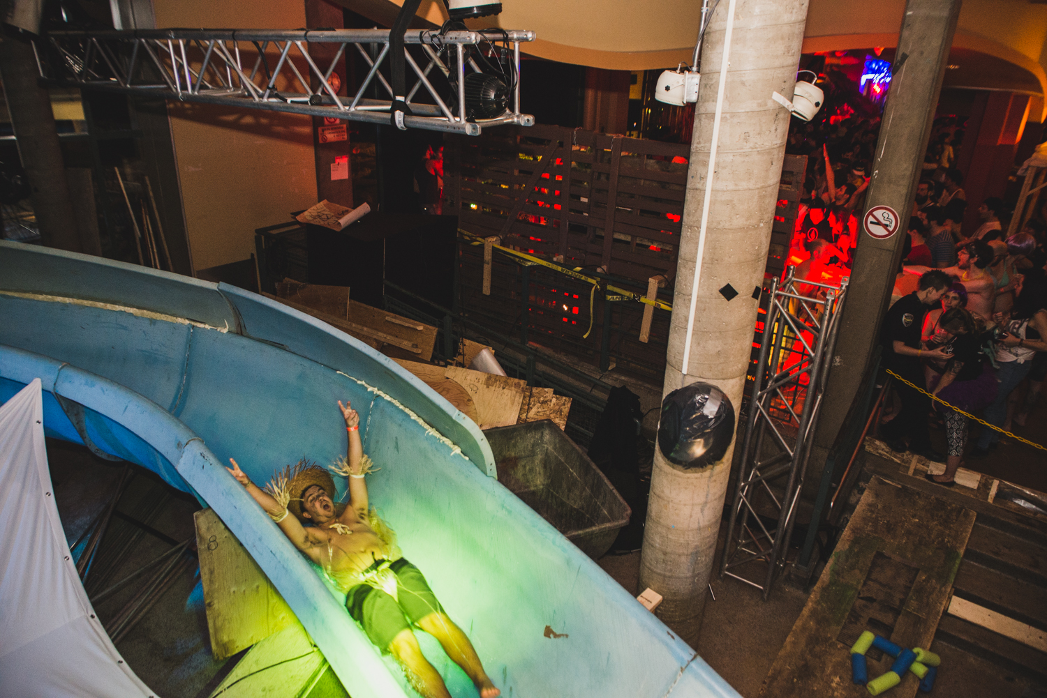 Y'a pas de party aussi cray qu'un party d'ingénieur(es) de la Poly!