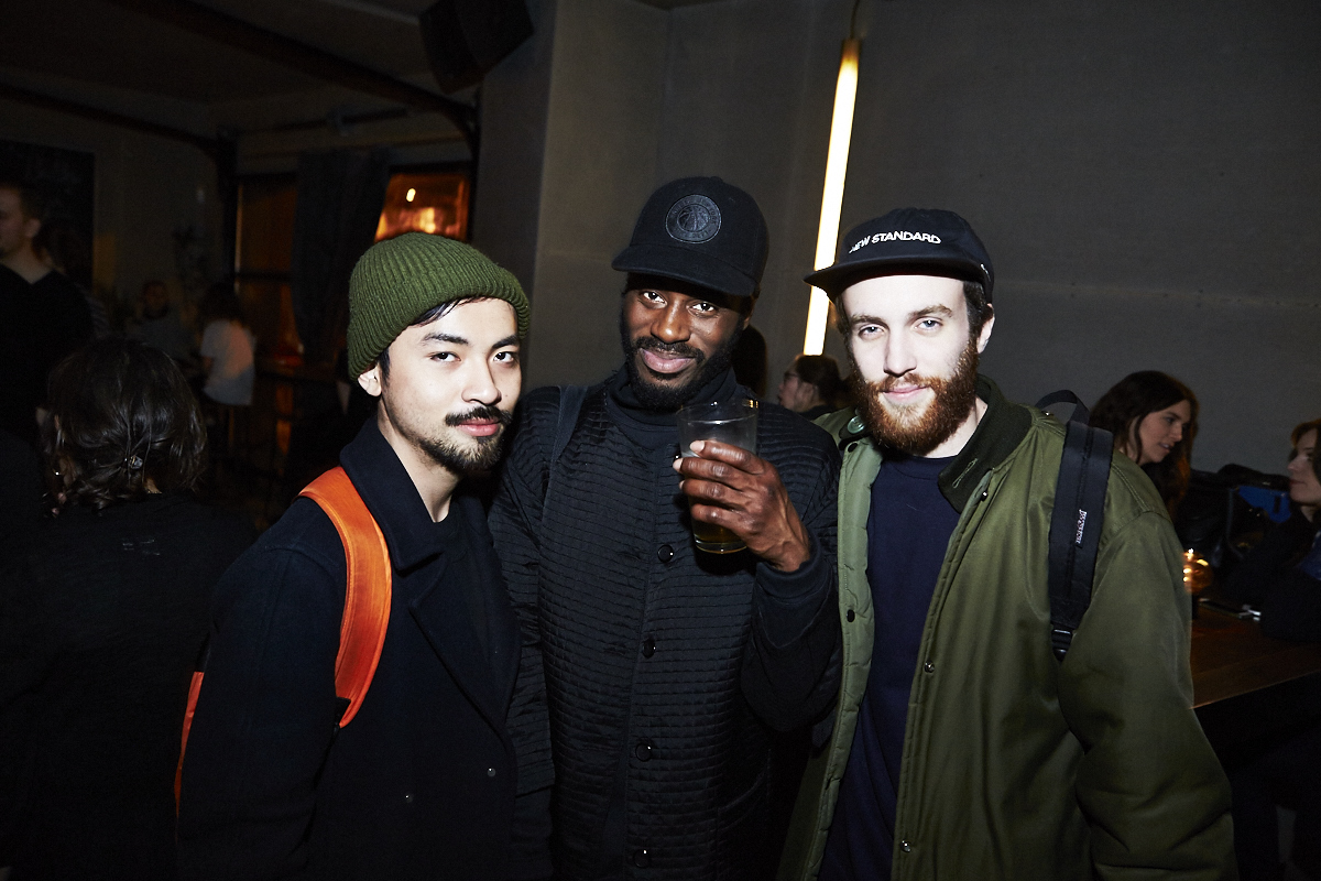 Triptyque dévoile plusieurs nouveaux films chez Mme Lee dans une ambiance à la fête!