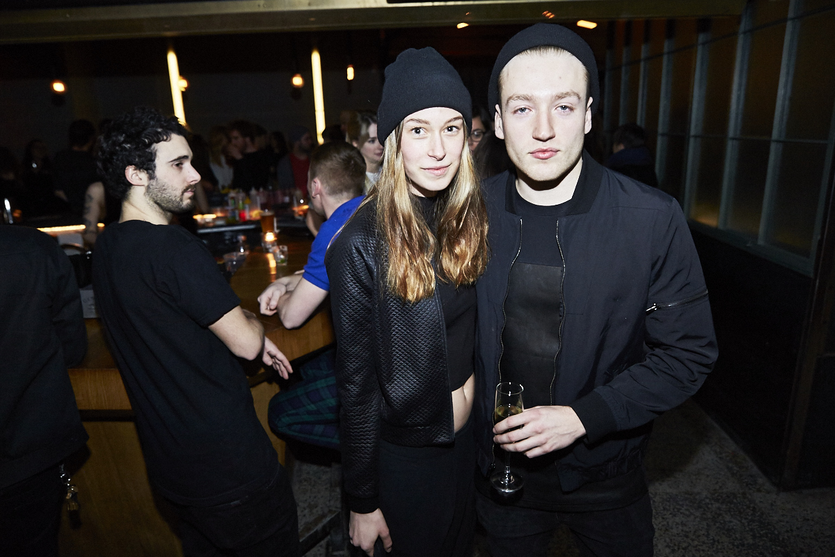 Triptyque dévoile plusieurs nouveaux films chez Mme Lee dans une ambiance à la fête!