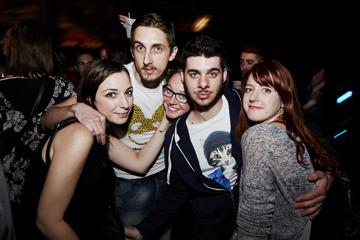 Ça frenche en masse à la SAT avec DJ Brodinski