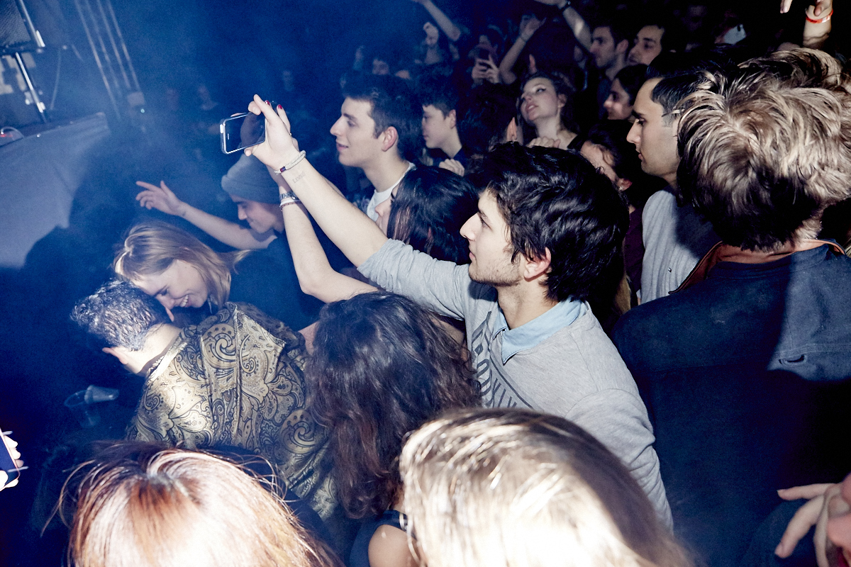 Ça frenche en masse à la SAT avec DJ Brodinski