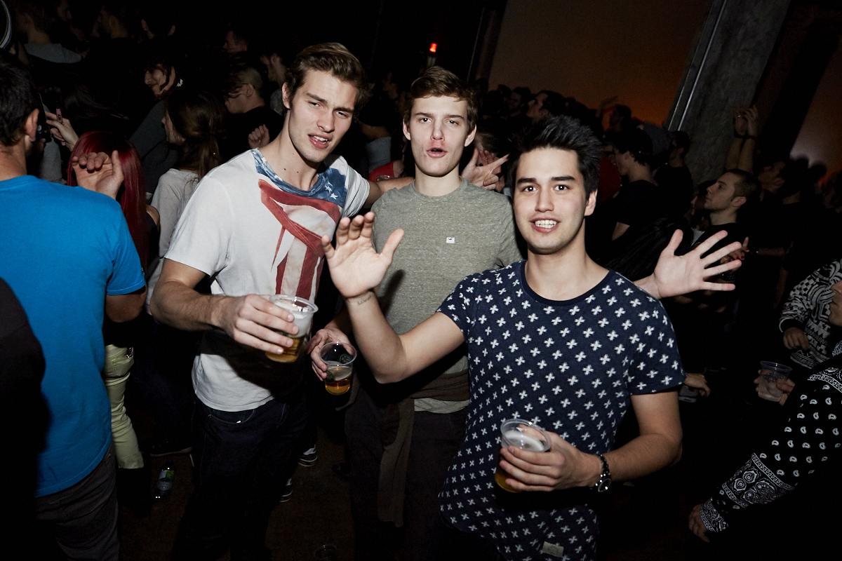 Ça frenche en masse à la SAT avec DJ Brodinski