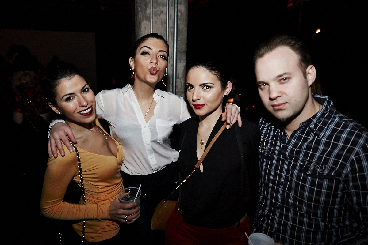 Ça frenche en masse à la SAT avec DJ Brodinski