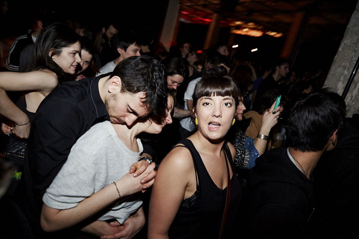 Ça frenche en masse à la SAT avec DJ Brodinski