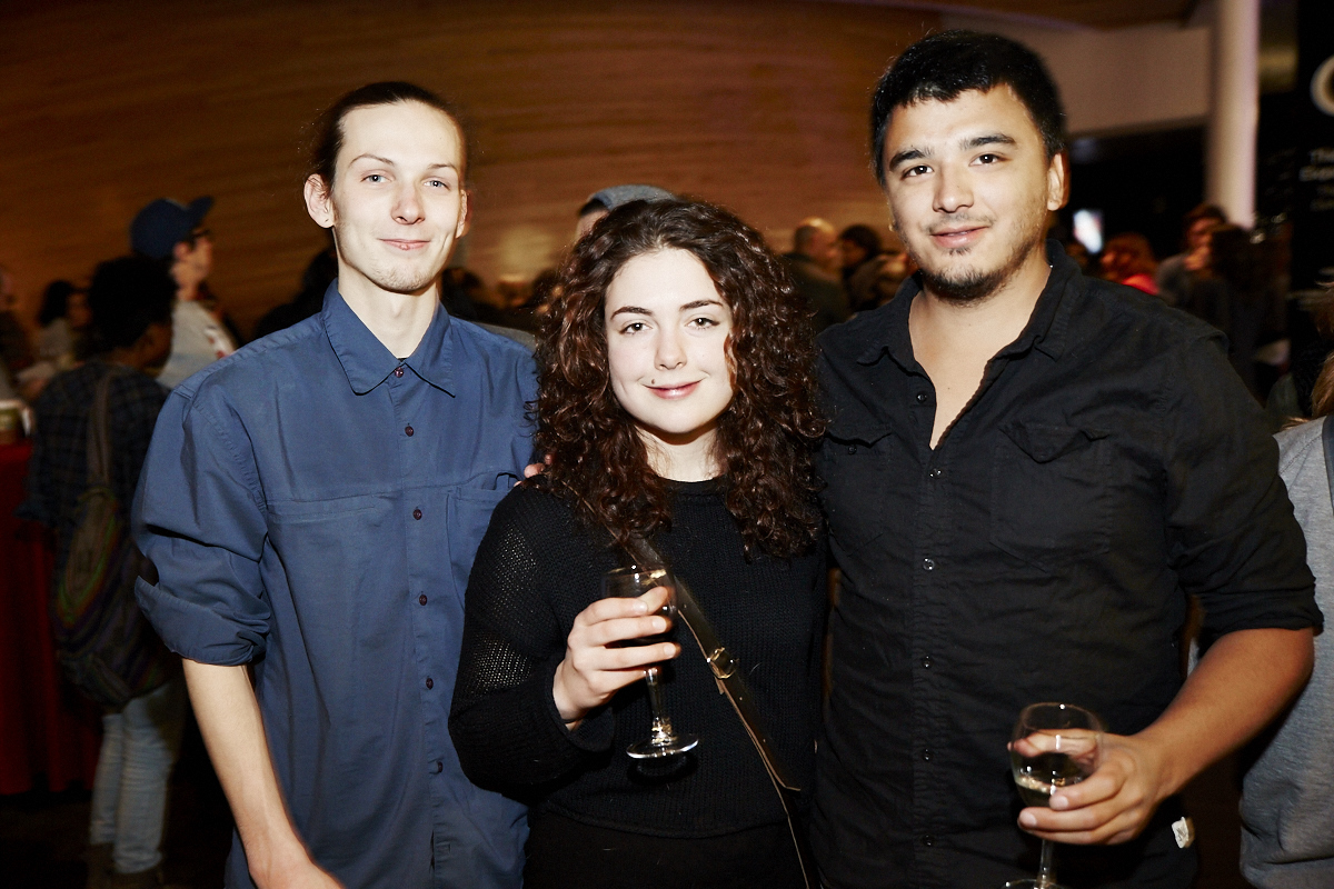 Jean Leloup attire une foule monstre pour le lancement de Paradis City au Planétarium