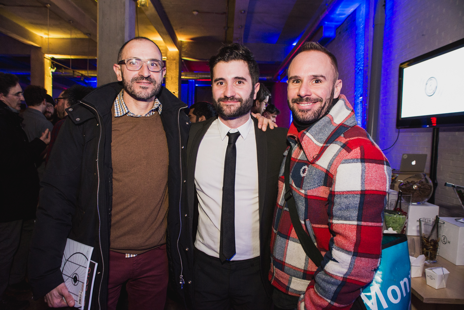 Nos talentueux designers graphiques québécois font la fête au party Grafika à l'Espace Infopresse