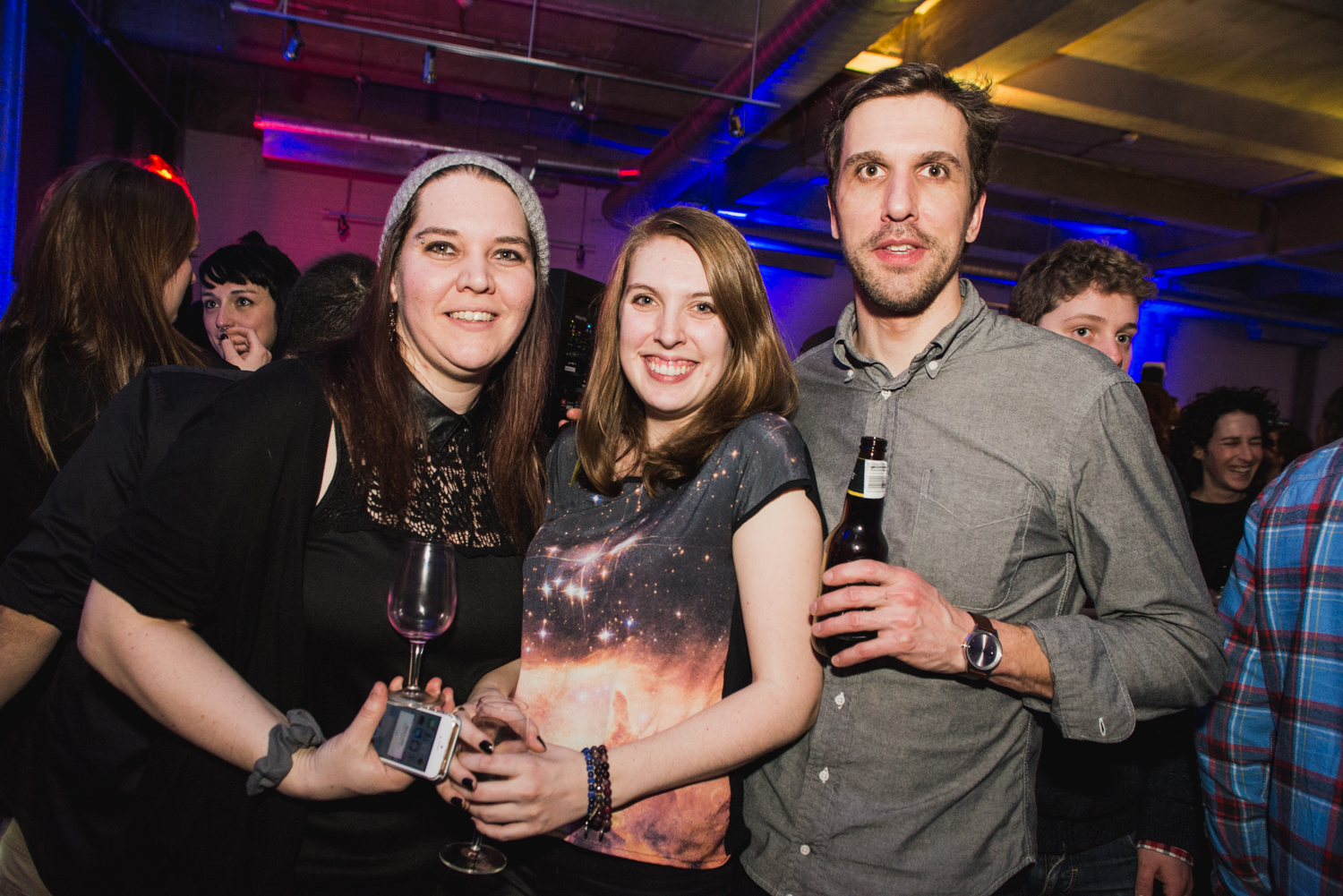 Nos talentueux designers graphiques québécois font la fête au party Grafika à l'Espace Infopresse