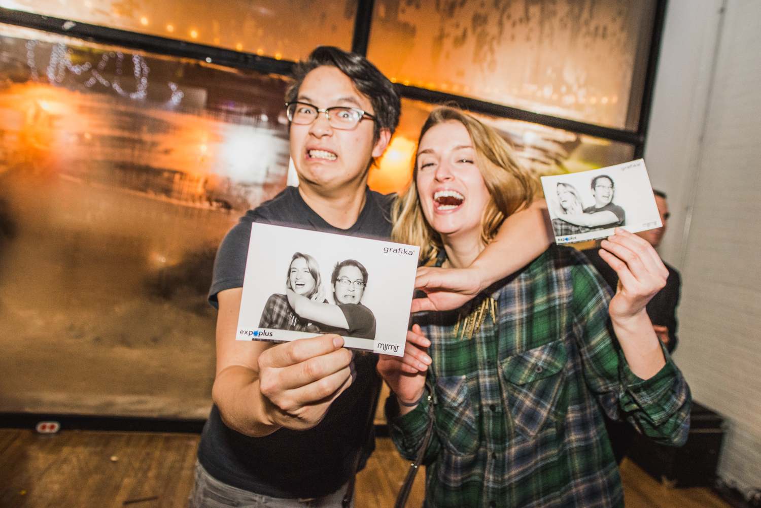 Nos talentueux designers graphiques québécois font la fête au party Grafika à l'Espace Infopresse