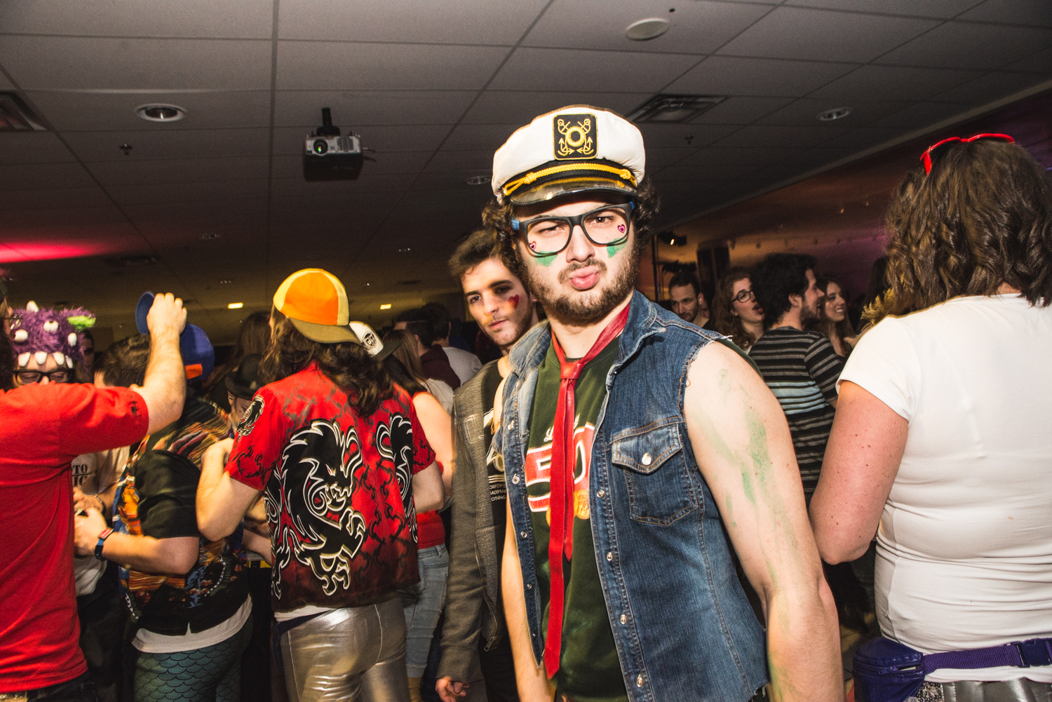 Rock & Dance ÉTS: plus de 2000 ingénieurs réunis pour trasher la St-Valentin!