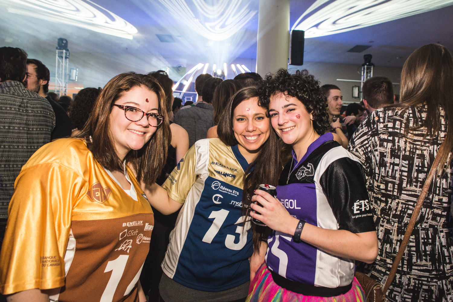 Rock & Dance ÉTS: plus de 2000 ingénieurs réunis pour trasher la St-Valentin!