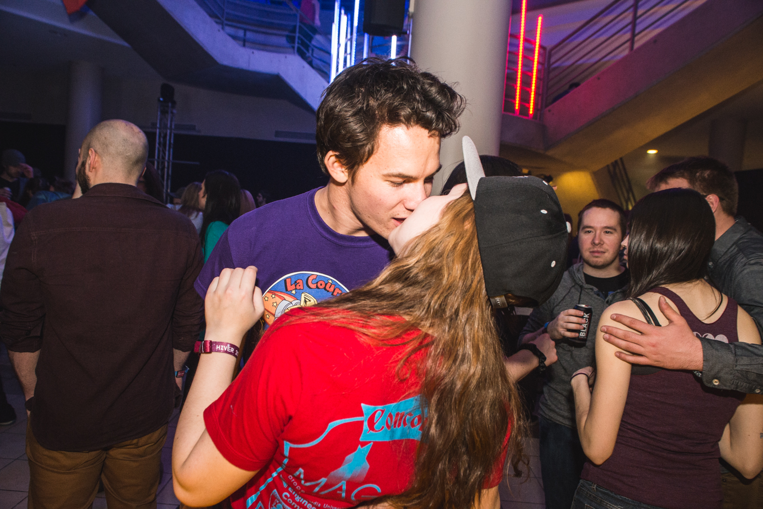 Rock & Dance ÉTS: plus de 2000 ingénieurs réunis pour trasher la St-Valentin!
