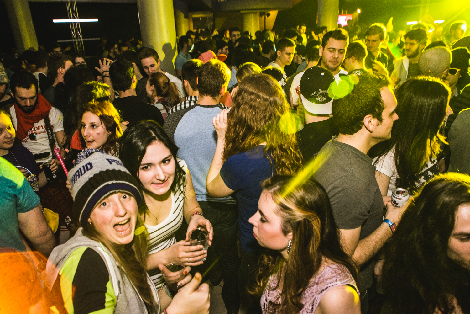 Rock & Dance ÉTS: plus de 2000 ingénieurs réunis pour trasher la St-Valentin!