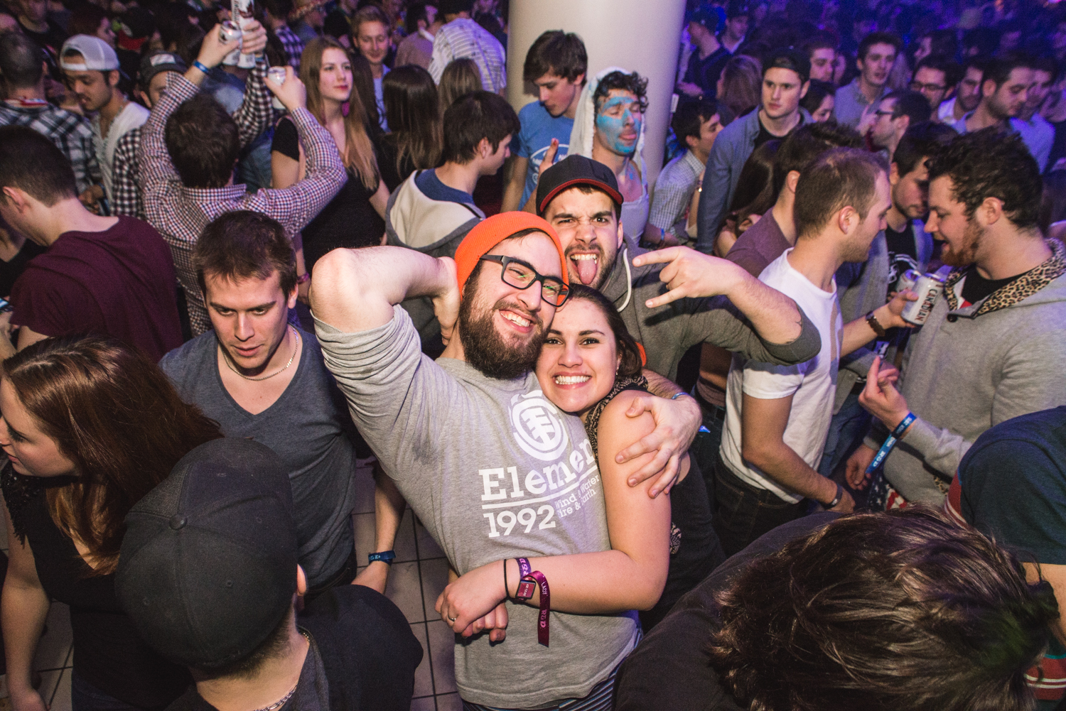 Rock & Dance ÉTS: plus de 2000 ingénieurs réunis pour trasher la St-Valentin!
