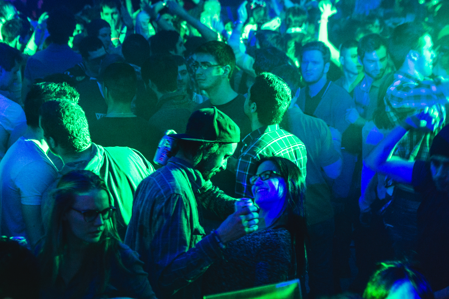 Rock & Dance ÉTS: plus de 2000 ingénieurs réunis pour trasher la St-Valentin!