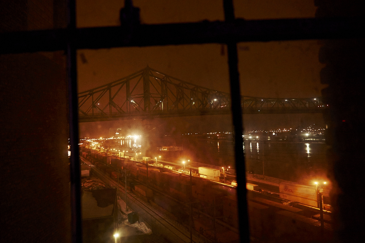 Nuit de folie artistique et créative dans l'espace loft choisi par La Bacchanale