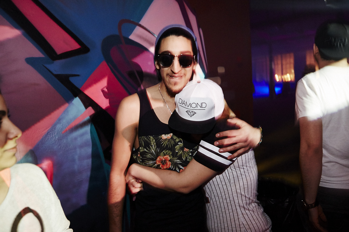 Nuit de folie artistique et créative dans l'espace loft choisi par La Bacchanale