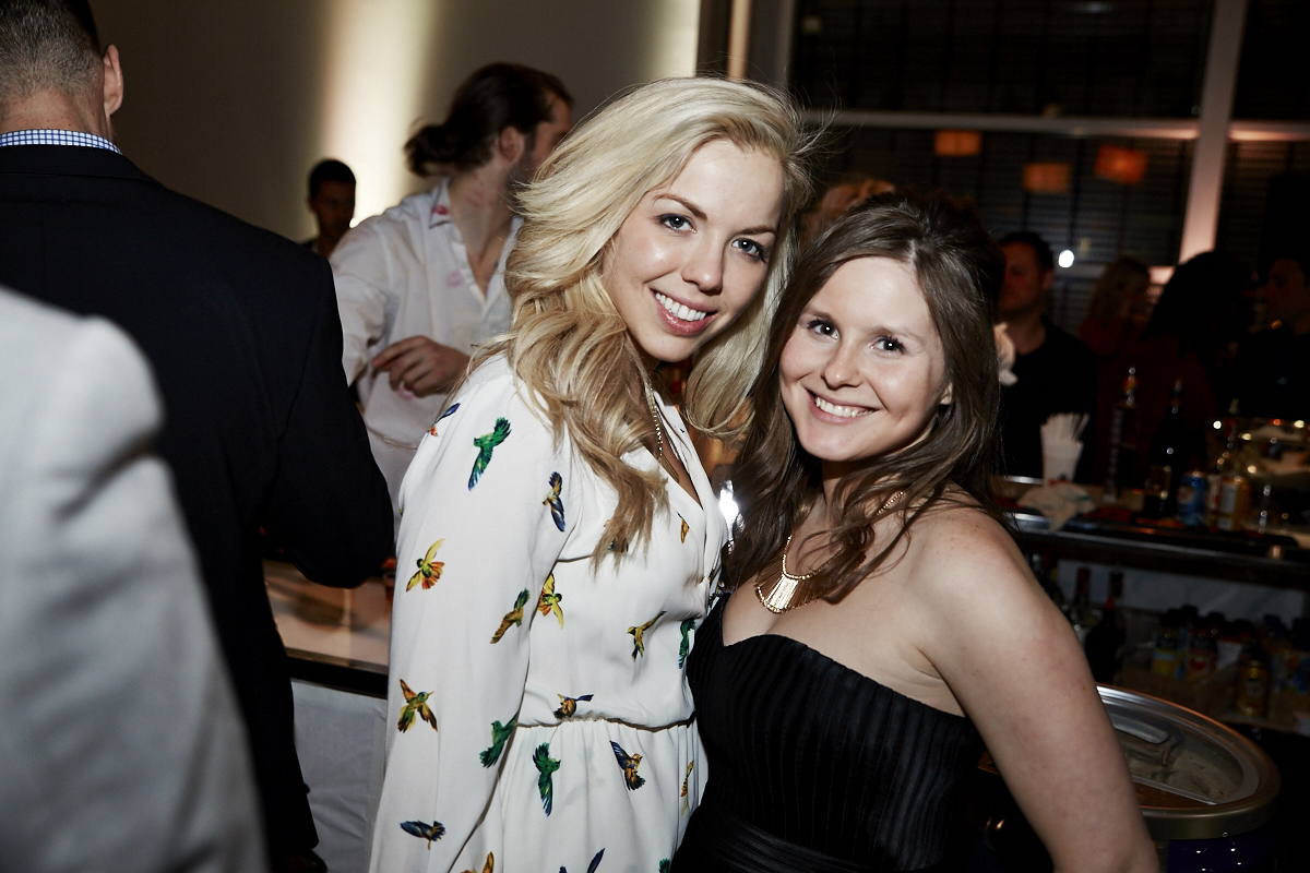 Robes longues, saké et jolies fleurs japonaises à l'occasion du Bal du Mont-Royal 2015