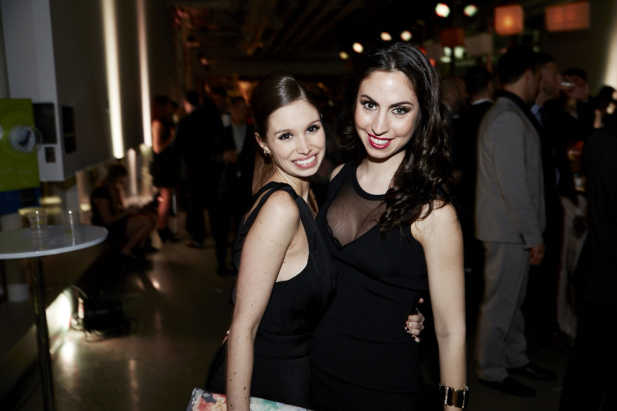 Robes longues, saké et jolies fleurs japonaises à l'occasion du Bal du Mont-Royal 2015