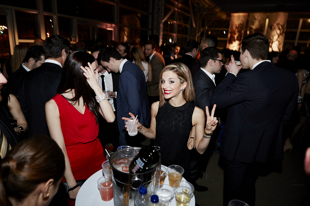 Robes longues, saké et jolies fleurs japonaises à l'occasion du Bal du Mont-Royal 2015